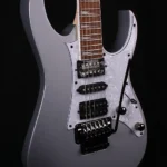 IBANEZ RG450DX-CSV - Classic Silver Limited Edition